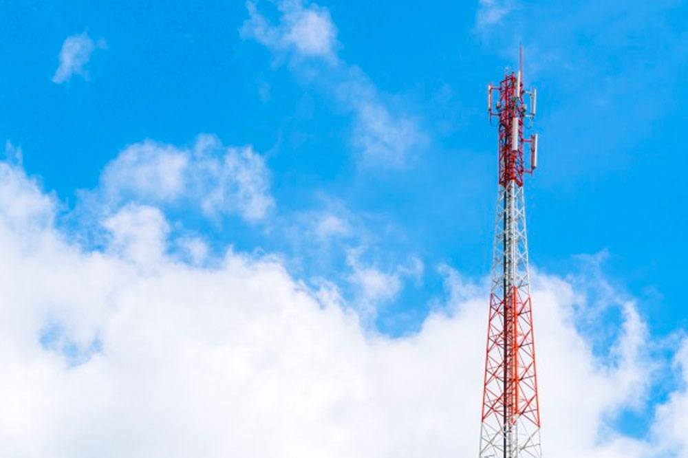 entreprise spécialisée dans les réseaux télécommunications est souvent en charge de l'installation du câblage de la fibre optique