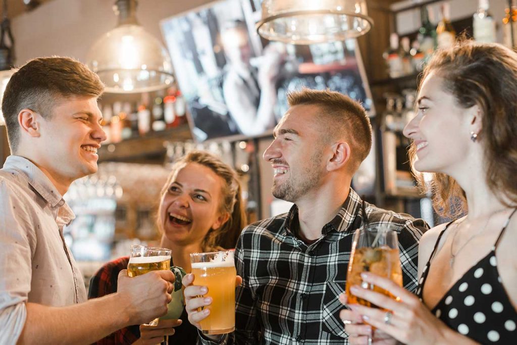 comment privatiser un bar sur paris gratuitement